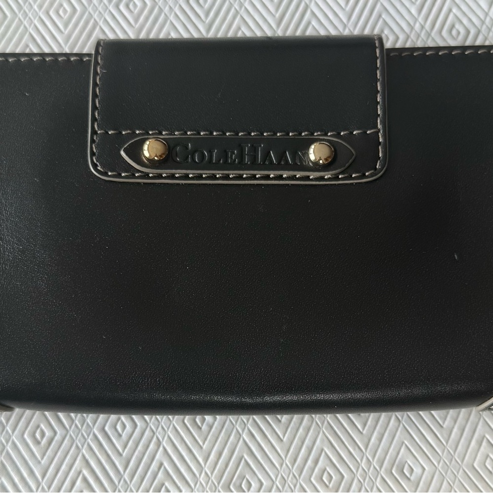 Cole Haan Black Women's clutch